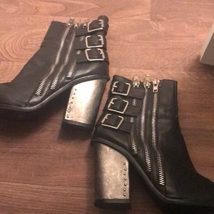 Rare Motto Jeffrey Campbell Booties